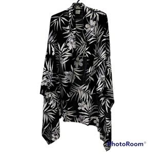 WHITE STAG Black and White Floral Leaf Print Rayon Scarf 60 x 44 inches One Size
